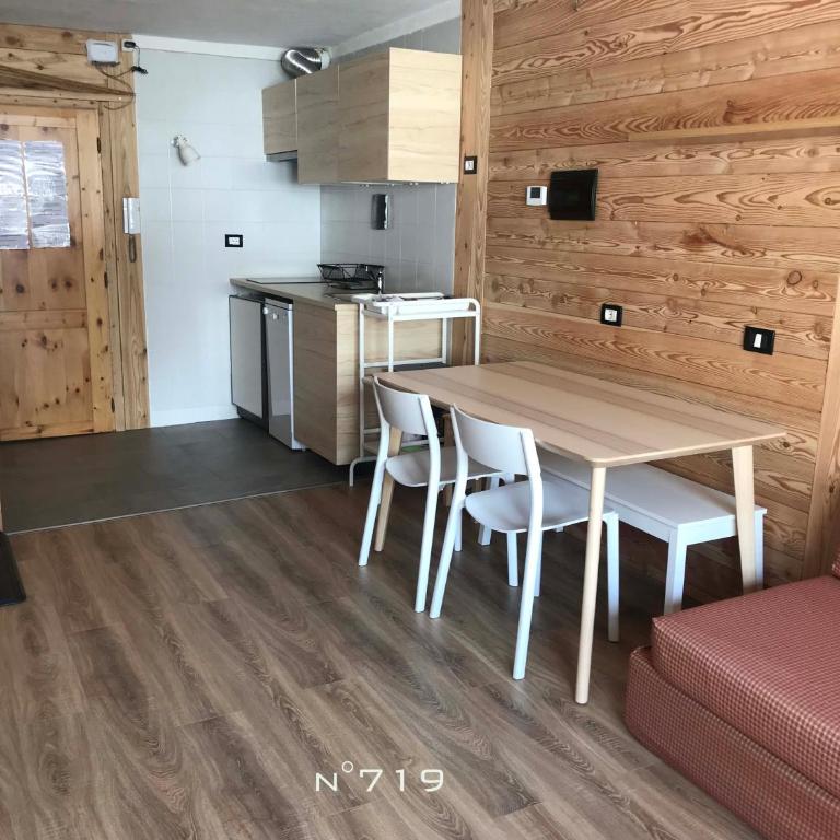 House Cervinia Apartments - Appartamento con Balcone - 6
