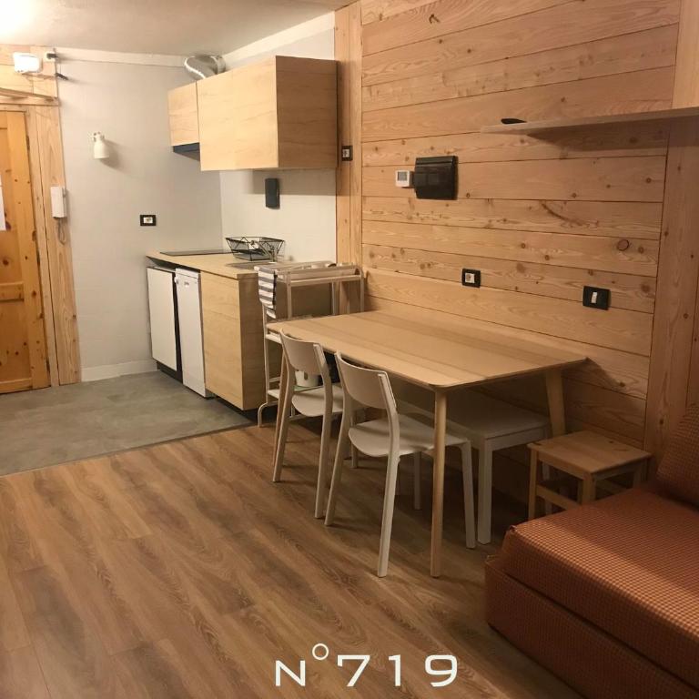 House Cervinia Apartments - Appartamento con Balcone - 11
