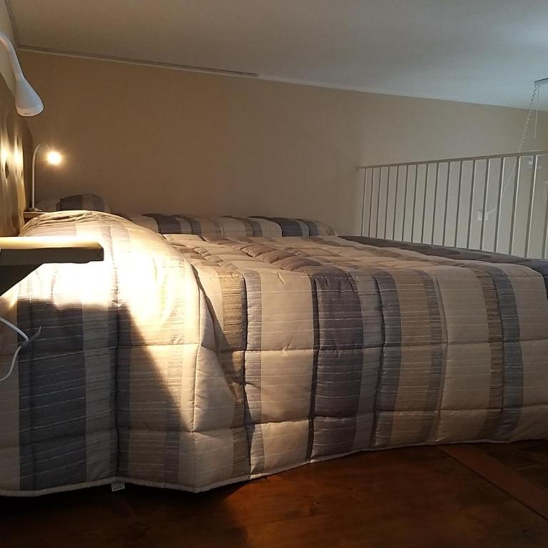Locazione Turistica Le Fate - Camera Matrimoniale con Letto Supplementare - 15
