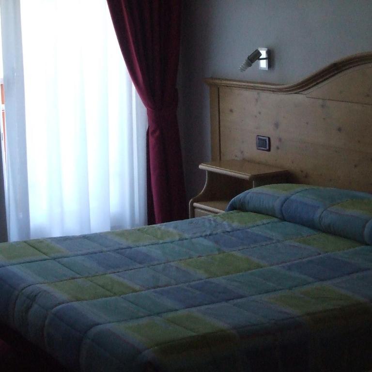 Hotel Garni Al Nardis - Camera Tripla - 3
