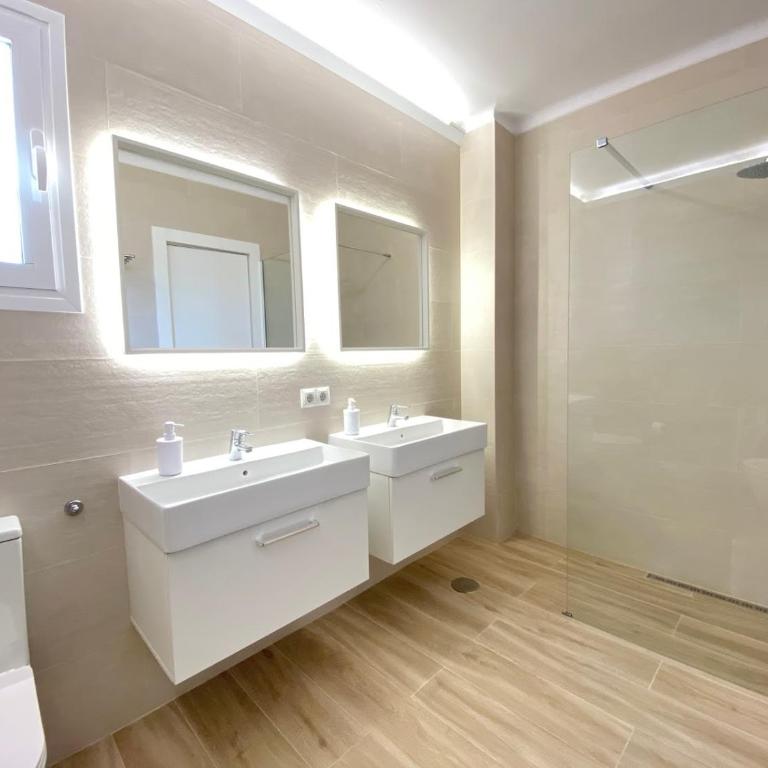 tarifa especial, sin aglomeraciones en piscina y playa, cerca de Puerto Banús - Apartamento de 2 dormitorios - 21