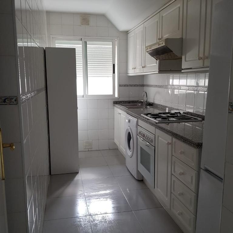 Apartamento primera linea junto al puerto - Apartamento de 2 dormitorios - 9