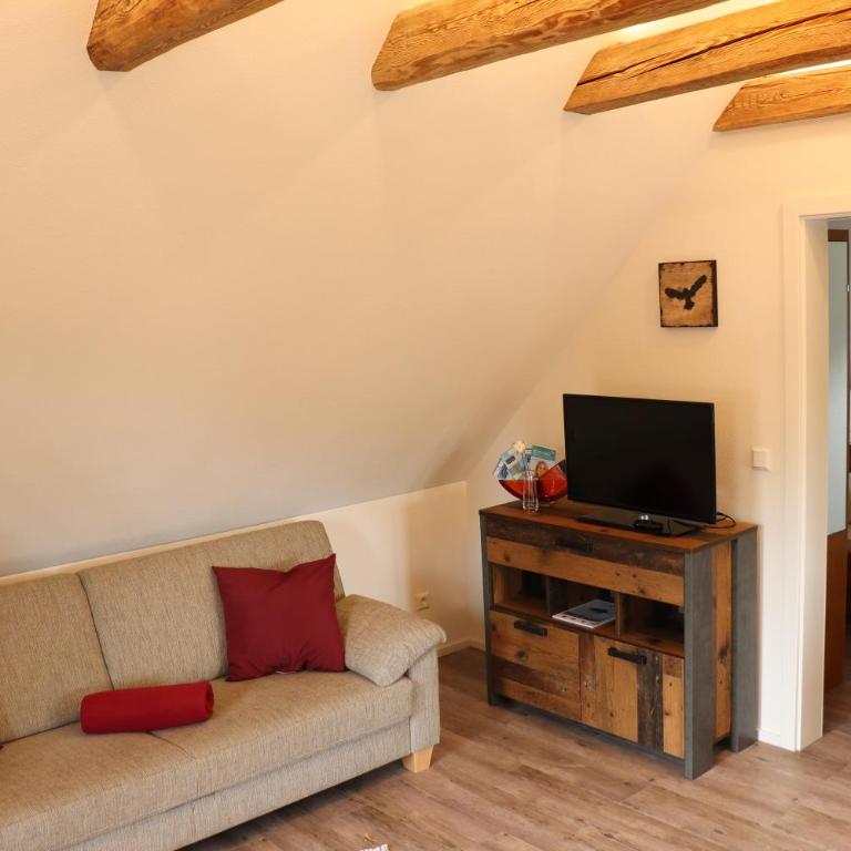 Wohnung #6 mit Balkon in ruhiger aber zentrale Lage - Stadtbus vor der Tür! - Apartamento de 1 dormitorio - 8
