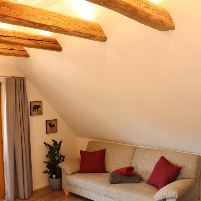Wohnung #6 mit Balkon in ruhiger aber zentrale Lage - Stadtbus vor der Tür! - Apartamento de 1 dormitorio - 5