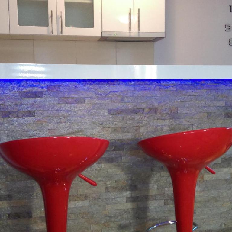 KIKI LUX Apartment - One-Bedroom Apartment - 16