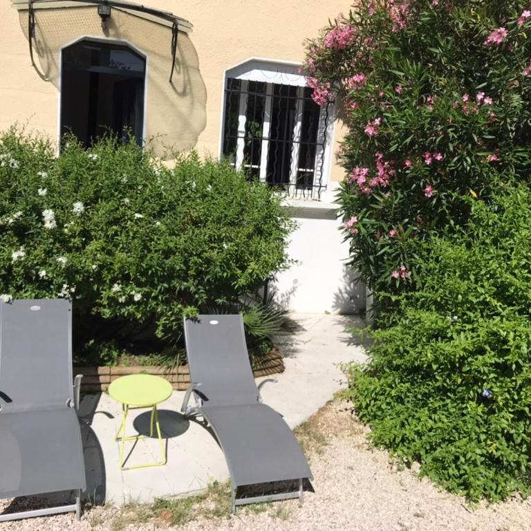 Villa au centre de Nîmes - Townhouse mit 3 Schlafzimmern - 10