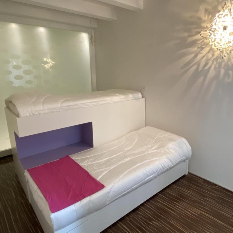 Welcome Traveller ATMOSPHERE APARTMENT - Appartamento con 2 Camere da Letto - 10