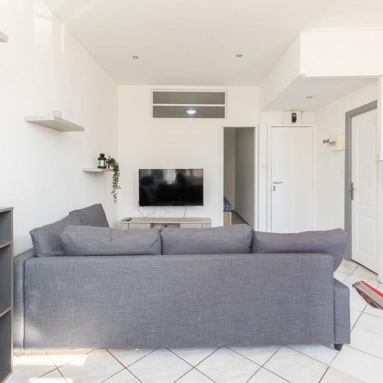 Ideally placed to visit Toulon + Bright flat - Idéalement placé pour visiter Toulon + Lumineux - Apartment mit 1 Schlafzimmer - 4