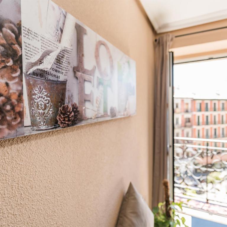 Boutique Apartments in the Heart of Madrid - Apartamento con balcón - 5