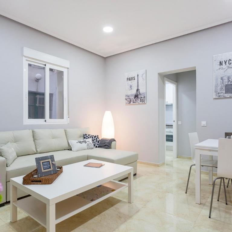 Boutique Apartments in the Heart of Madrid - Apartamento Deluxe - 1