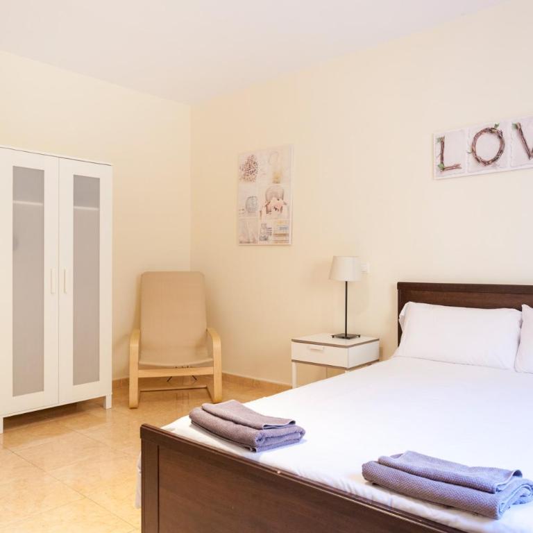 Boutique Apartments in the Heart of Madrid - Apartamento Deluxe - 4