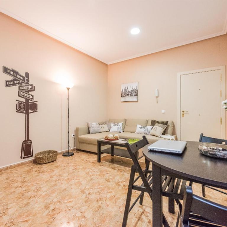 Boutique Apartments in the Heart of Madrid - Apartamento Deluxe - 3