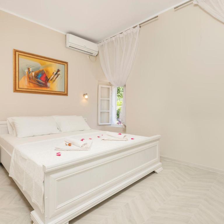 Old Stone Villa Lalosevic - Two-Bedroom Villa - 25