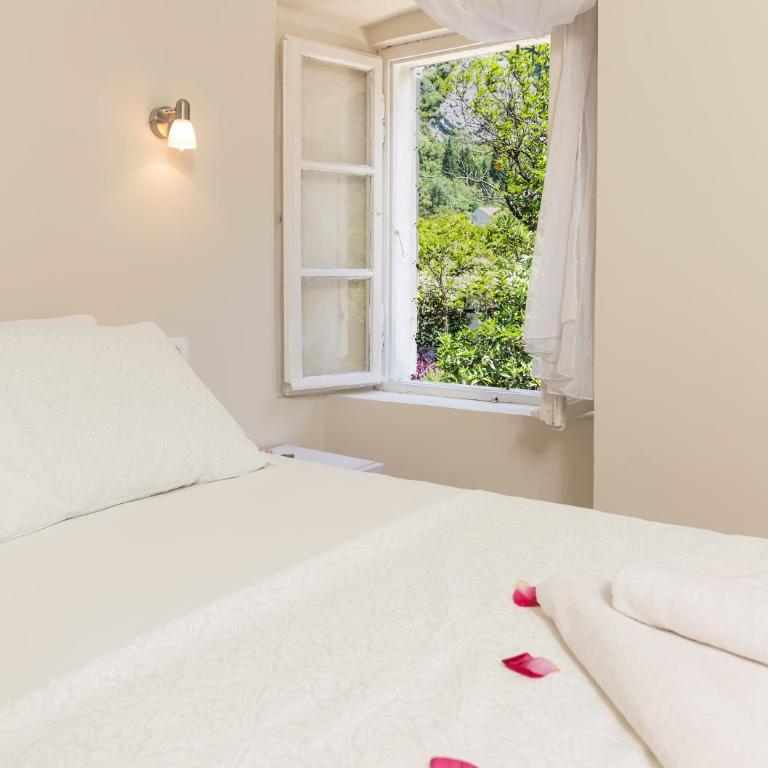 Old Stone Villa Lalosevic - Two-Bedroom Villa - 27
