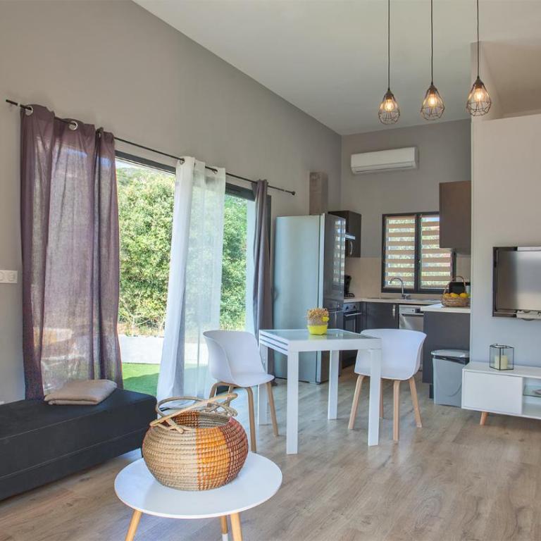 Casa Sol location de vacances indépendante à Calvi moins de 2km plage - Maison de Vacances - 43