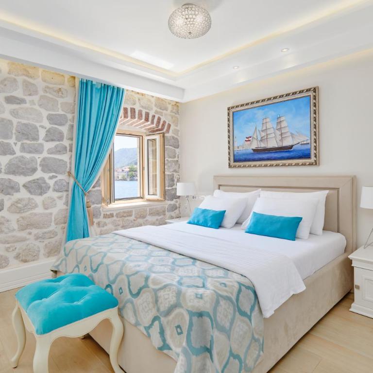 Hotel Libertas - Superior Queen Room with Sea View - 11