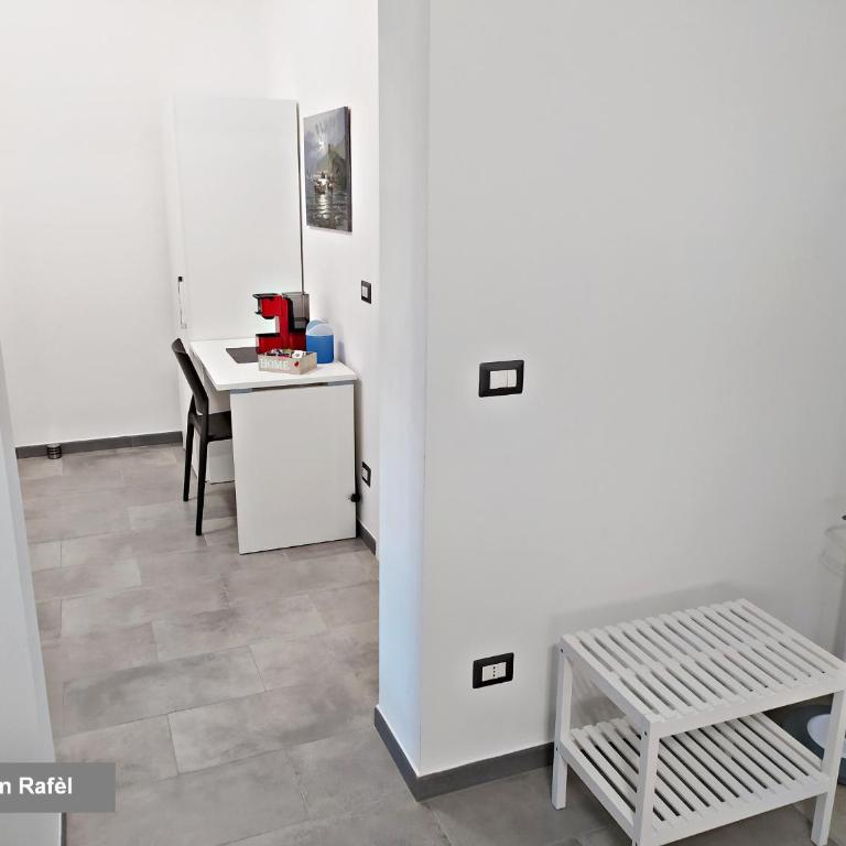 ROOM AND BREAKFAST SAN RAFEL - Camera Familiare con Doccia - 5