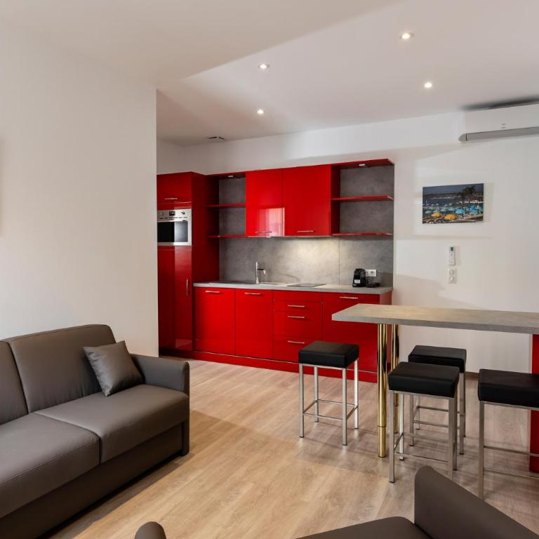 Appartements French Riviera Confidential Centre Ville Juan les Pins proche des plages - Appartamento con Balcone - 14
