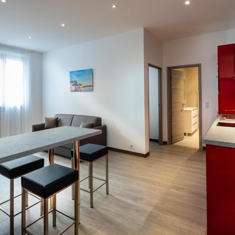 Appartements French Riviera Confidential Centre Ville Juan les Pins proche des plages - Appartamento con Balcone - 16