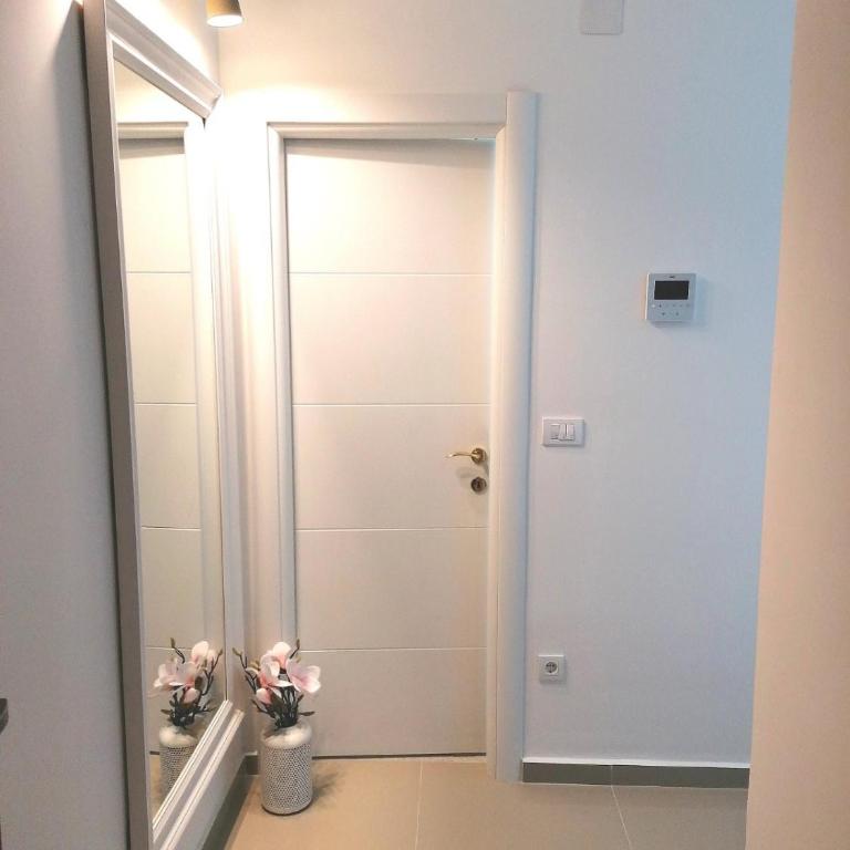 Anja apartment_City Center_ - Deluxe Apartment - 4