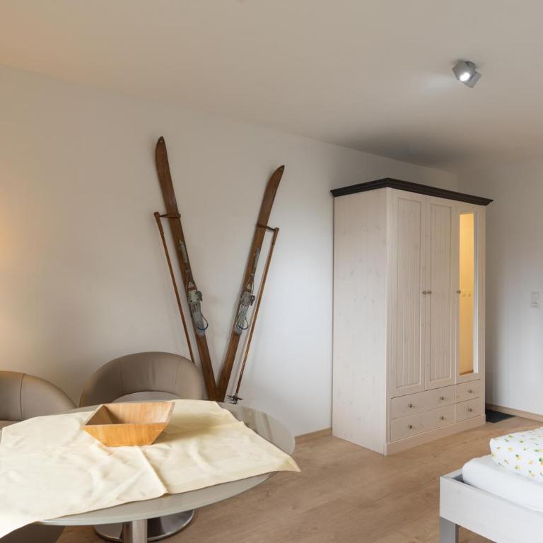 Ferienwohnung Krüger - Apartment mit Balkon - 8