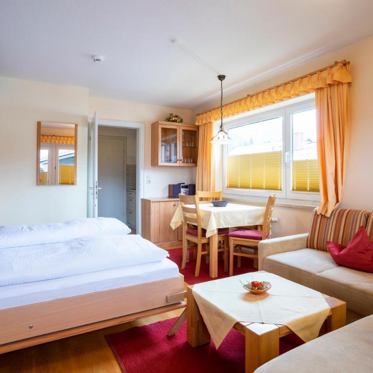 Ferienwohnung Stoltze - Apartment mit Balkon - 8