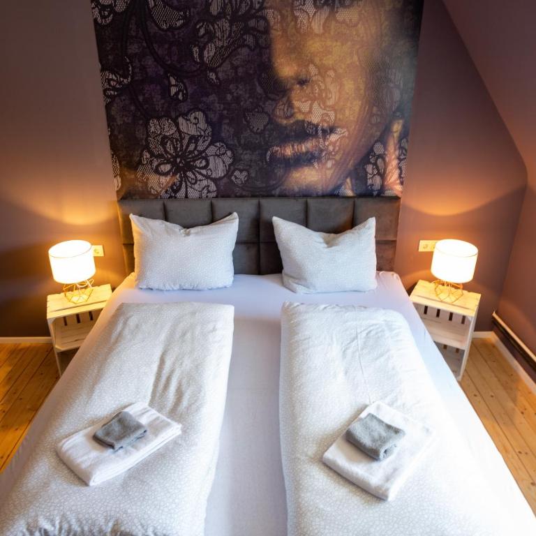Central Apartments with private parking lot - Apartment 91 with 2 bedrooms - 14