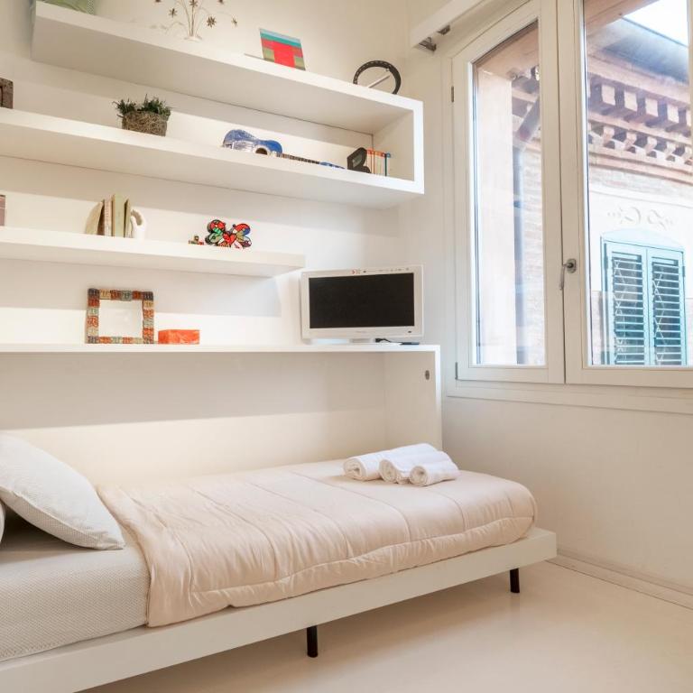 Charming Flat in centro a Ferrara con posto auto - Casa con 2 Camere da Letto - 17