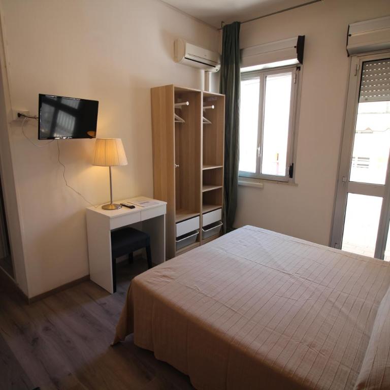 Hotel Firenze - Camera Tripla - 4