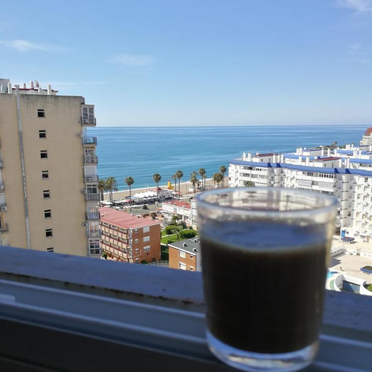Benalmadena ,apartamento-Estudio primera Línea de Playa - Estudio con cama extragrande - 10