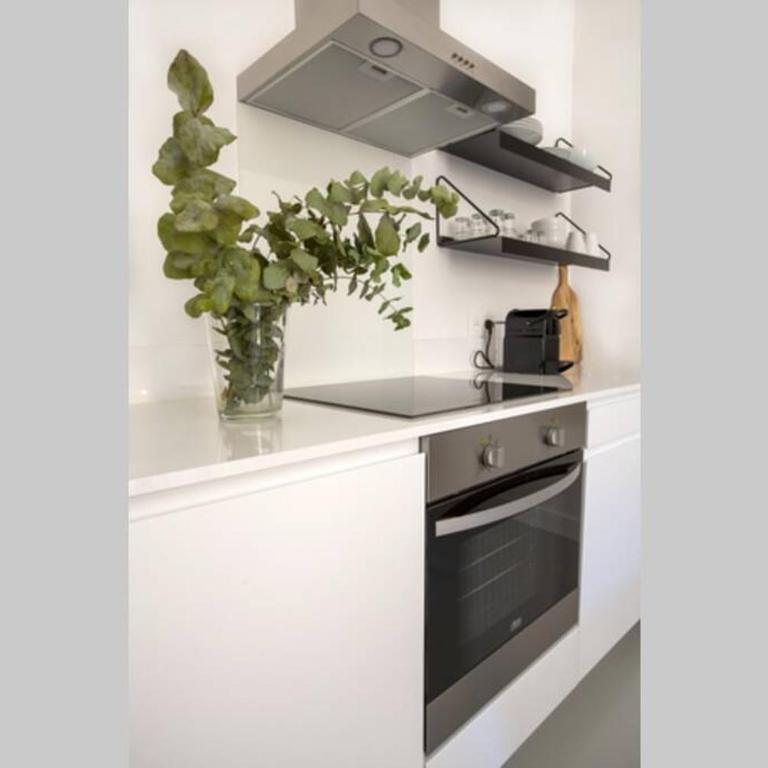 Plage à pied au cœur du vieil Antibes - Appartement - 18