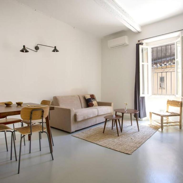Plage à pied au cœur du vieil Antibes - Appartement - 15