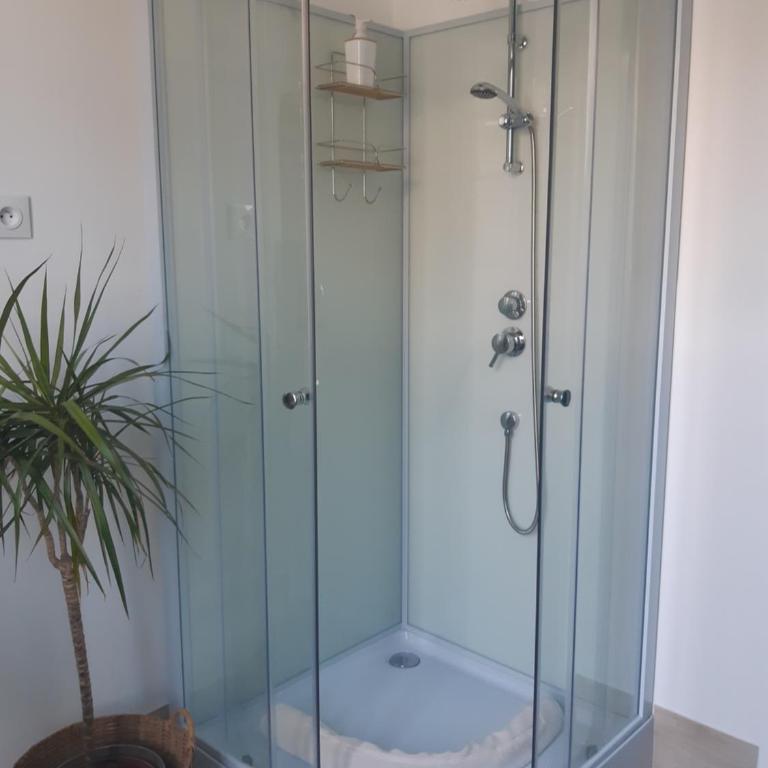 Suite Privée Bed and Breakfast - Double Room - 16
