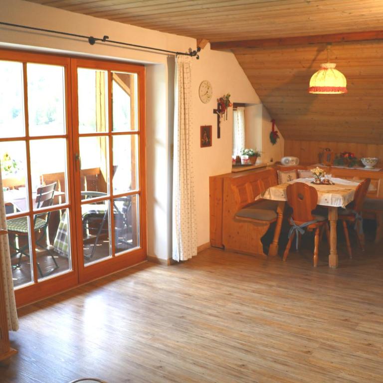 Ferienwohnungen Vogelrast - Apartment mit Blick auf die Berge - 6