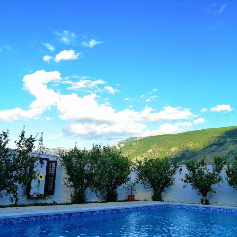 Vacation house Vila Guma Rastani Mostar - Villa - 55
