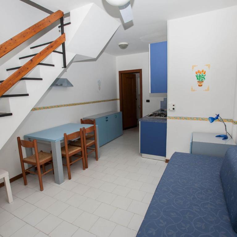 Residence RTA Villa Marina - Appartamentino su 2 Livelli con Vista Giardino - Dependance - 5