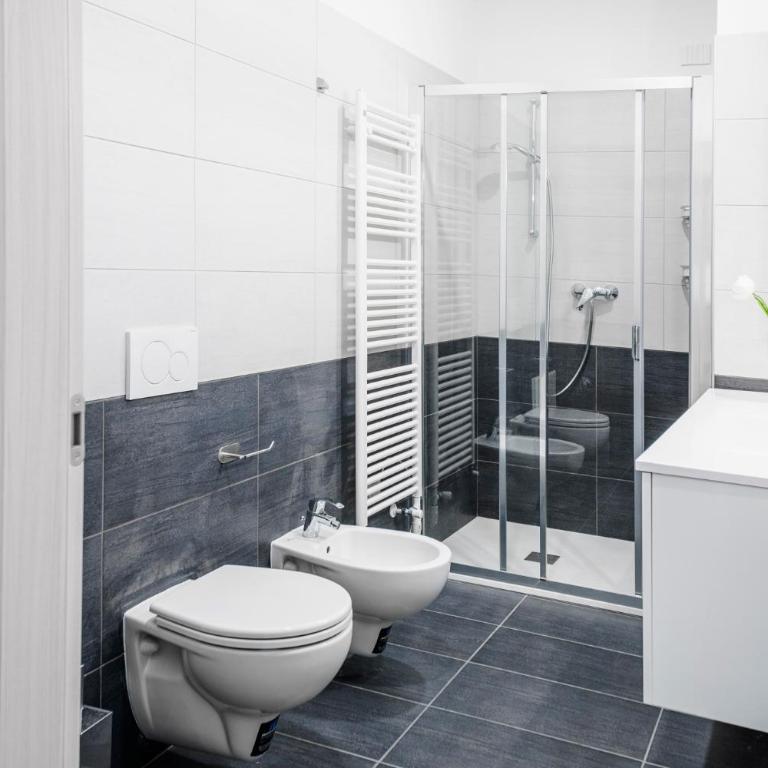 Como City Home - Appartamento Superior con Balcone - 11