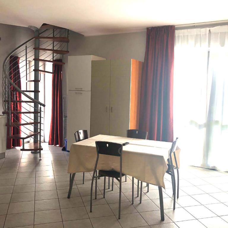 Albavillage Rooms & Camping - Monolocale su 2 Livelli - 12