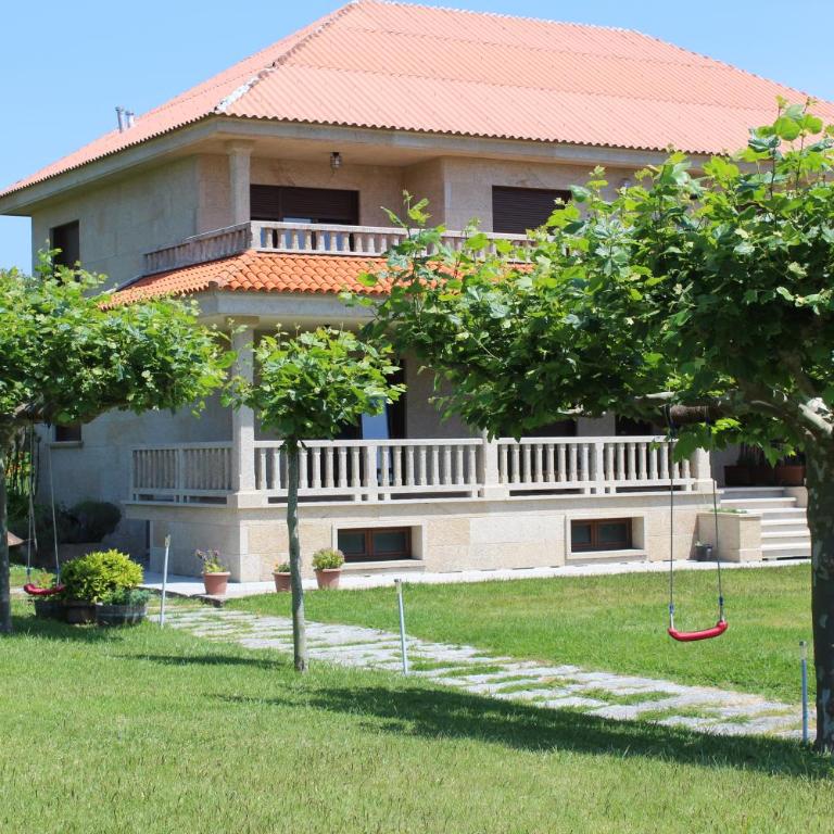 CASA DE AREAS - Apartamento de 2 dormitorios con terraza - 2