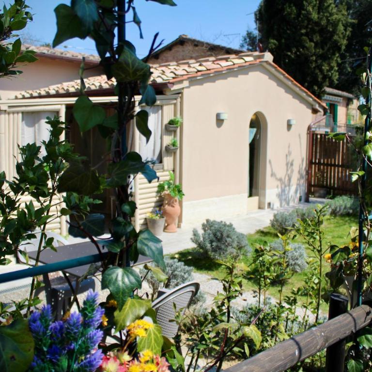 Il Lavandeto - farmhouse in the city - Camera Matrimoniale - 2