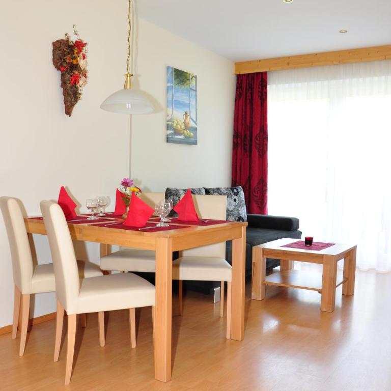 Pension Waldheim - Apartment mit 2 Schlafzimmern - 1