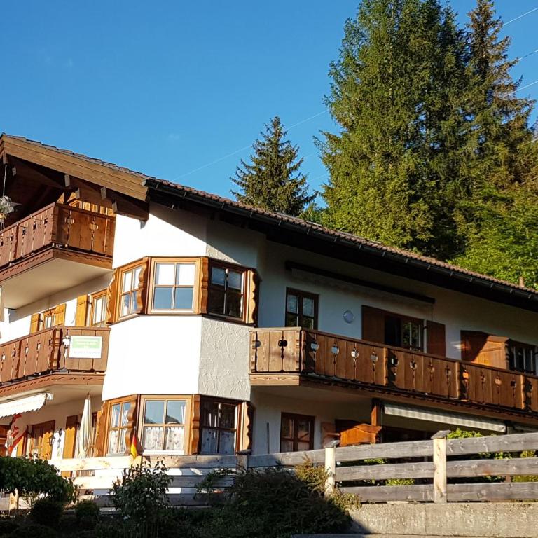Ferienwohnungen Romeo-Julio-Mittenwald - Apartment with Terrace - 5