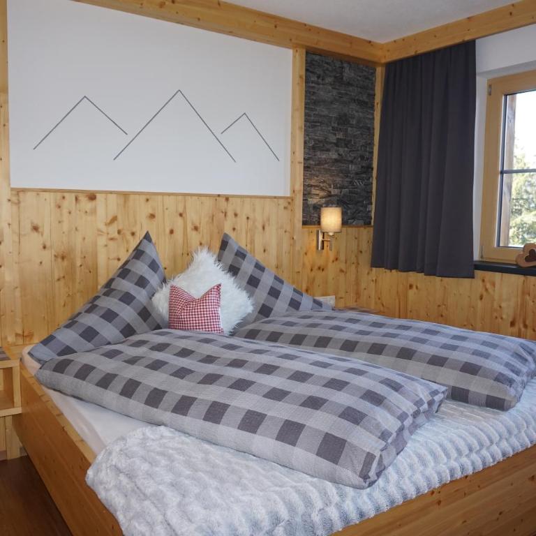 Apartment Alpenstyle by Katharina - Three-Bedroom Apartment - 20