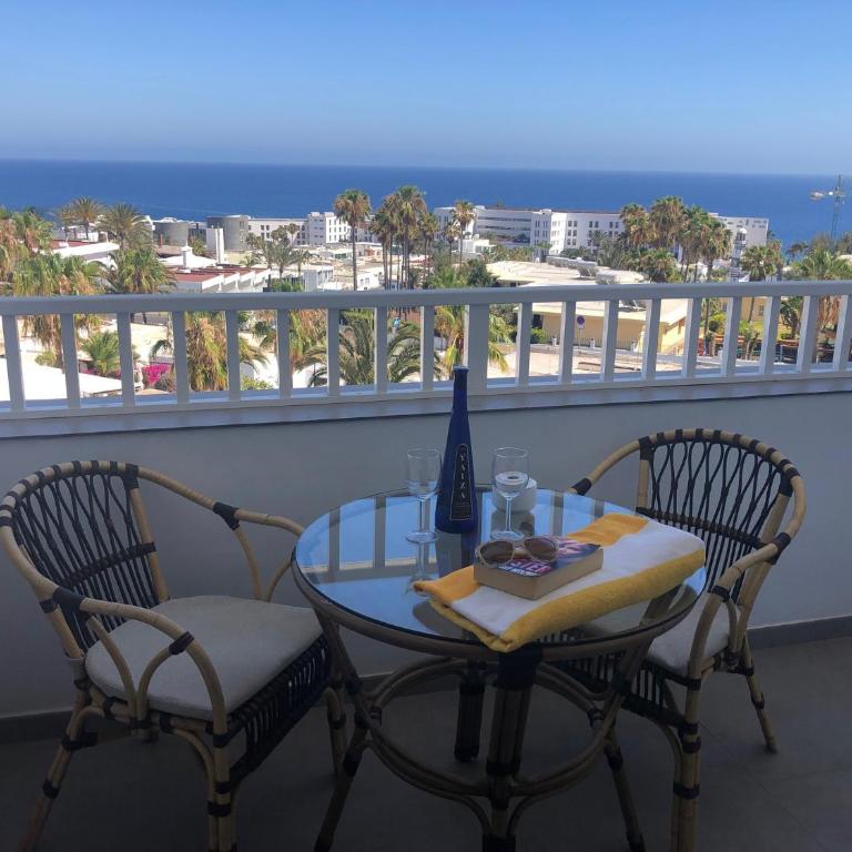 Sunrise - Apartment with Sea View - 13