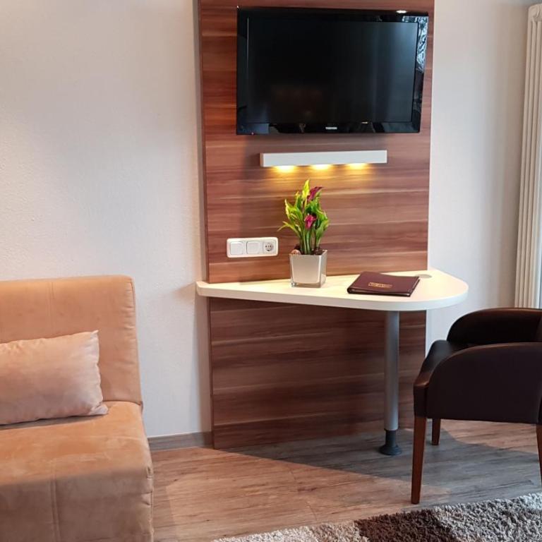 Central Hotel-Apart München - Dreibettzimmer - 10
