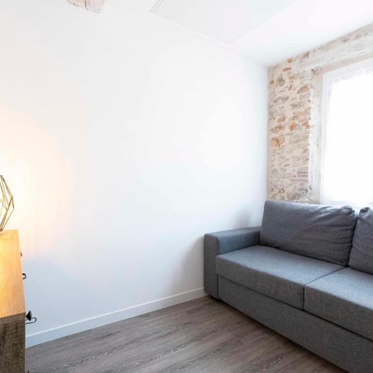 Chez Dominique - 2 chbres 2-6pers centre Antibes Migrainier T3 with AC - Appartement - 2