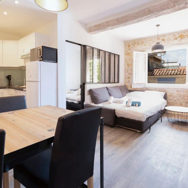 Chez Dominique - 2 chbres 2-6pers centre Antibes Migrainier T3 with AC - Appartement - 8
