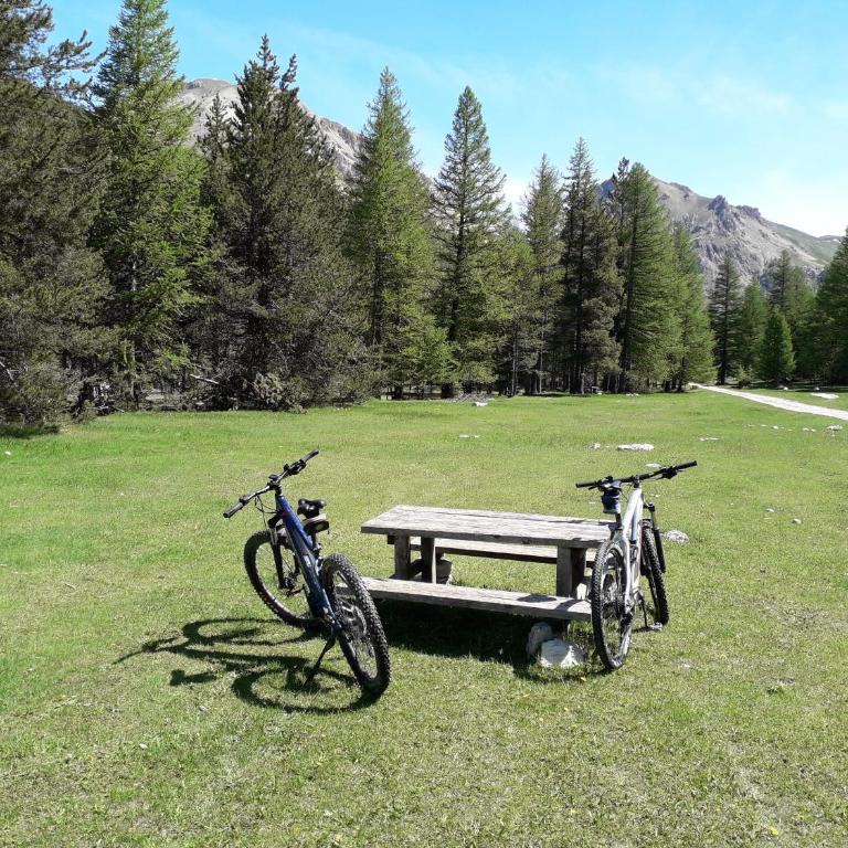 Appartement vue exceptionnelle, parking privatif, piscine - Appartamento con Vista Montagna - 53
