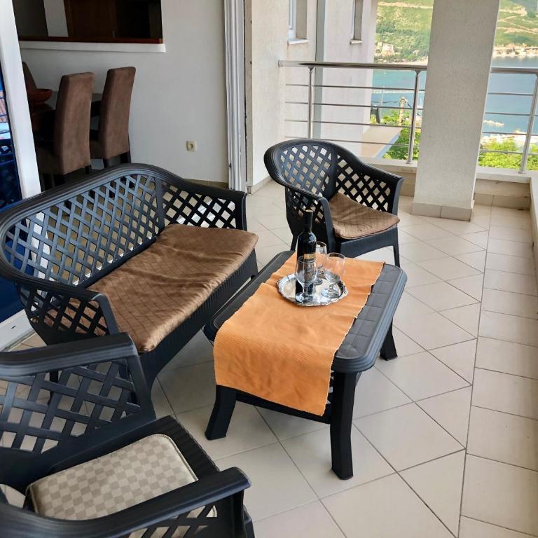 Apartments Violeta - One-Bedroom Apartment with Terrace and Sea View - 5