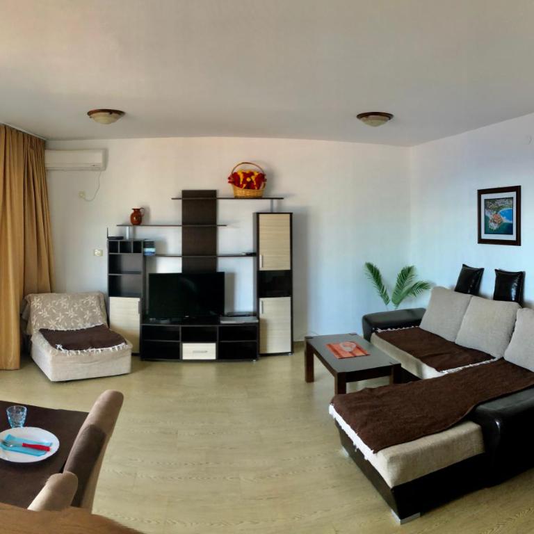 Apartments Violeta - One-Bedroom Apartment with Terrace and Sea View - 9